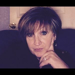 Meet your Posher, Diane